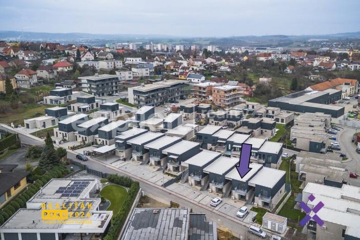 Pronájem bytu 1+kk, Zlín - Malenovice, Pod Hradem II, 27 m2