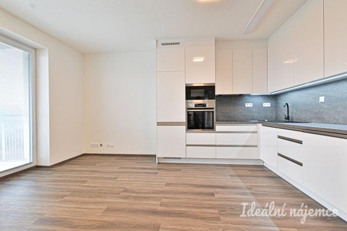 Pronájem bytu 2+kk, Brno, Křepelčí, 47 m2