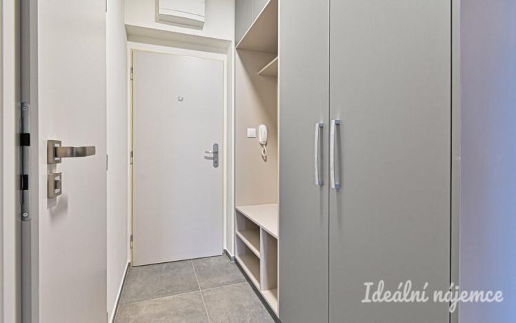 Pronájem bytu 2+kk, Brno, Křepelčí, 47 m2