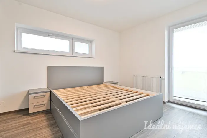 Pronájem bytu 2+kk, Brno - Žebětín, Křepelčí, 47 m2