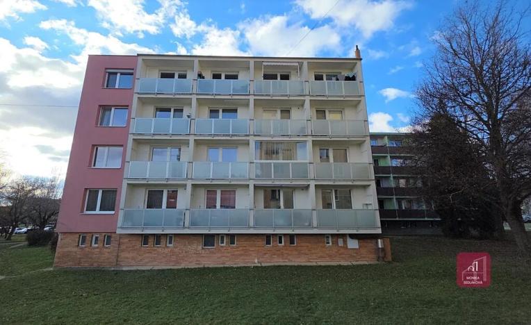 Prodej bytu 3+1, Mokrá-Horákov, 72 m2