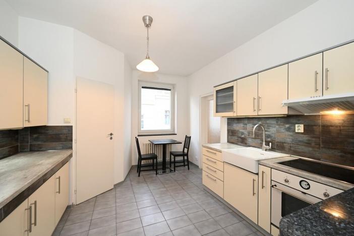 Pronájem bytu 3+1, Praha - Smíchov, Kroftova, 98 m2