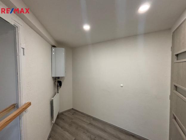 Pronájem bytu 2+kk, Brno - Židenice, Šámalova, 42 m2