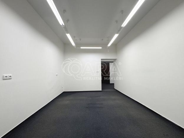 Pronájem obchodního prostoru, Praha, Zborovská, 128 m2