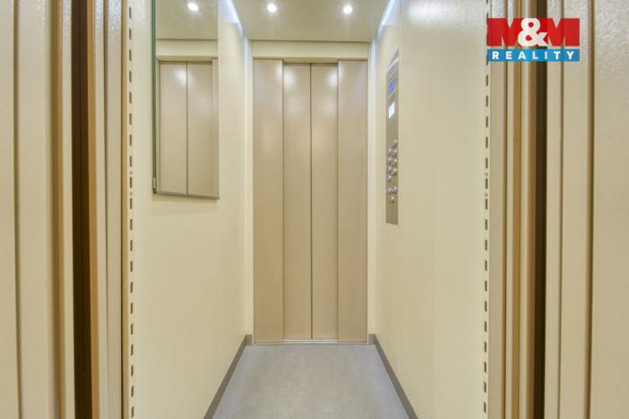 Pronájem bytu 1+1, Plzeň, Železničářská, 41 m2