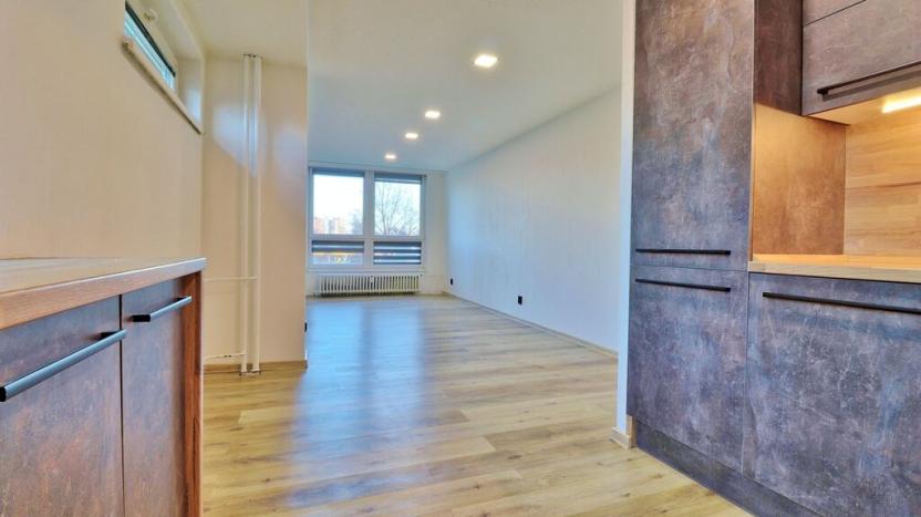 Pronájem bytu 2+kk, Ostrava, Gen. Janka, 60 m2