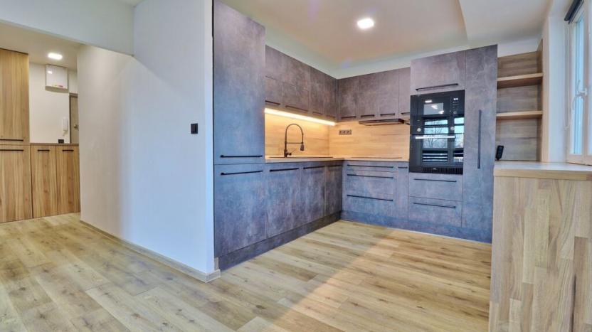 Pronájem bytu 2+kk, Ostrava, Gen. Janka, 60 m2