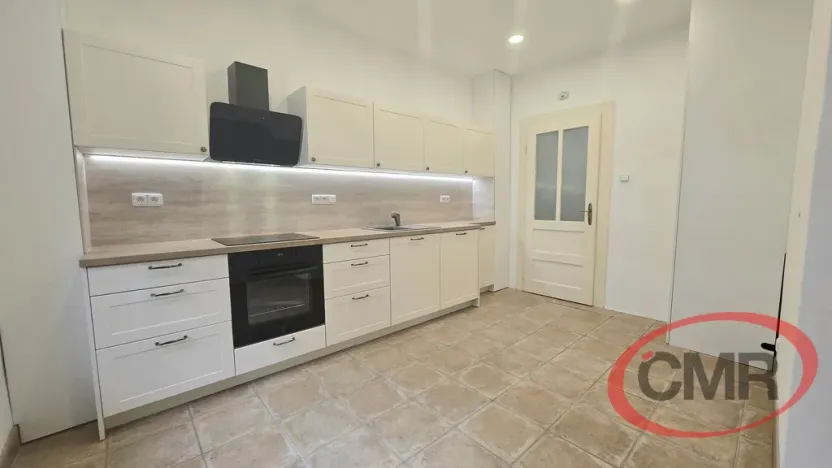 Pronájem bytu 2+1, Praha, Benediktská, 68 m2