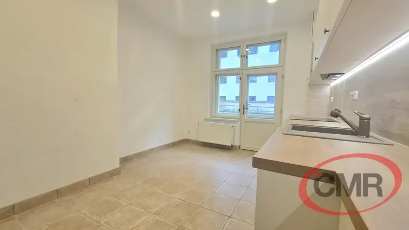 Pronájem bytu 2+1, Praha, Benediktská, 68 m2