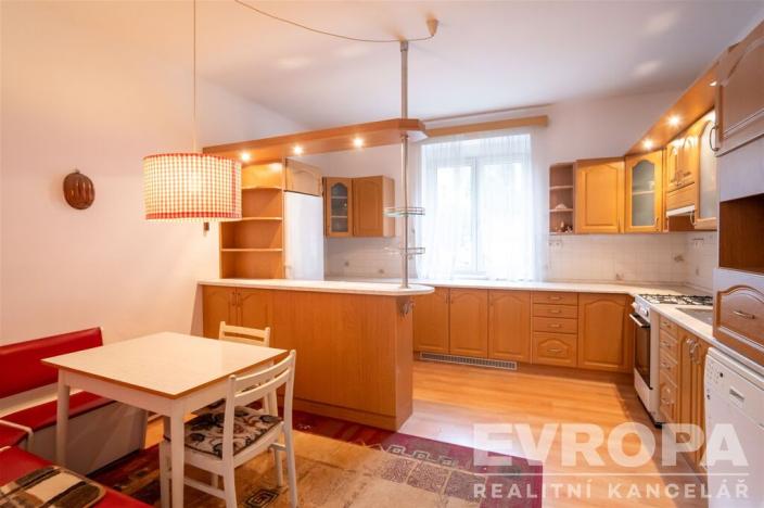 Prodej rodinného domu, Praha - Smíchov, Ke Klimentce, 180 m2