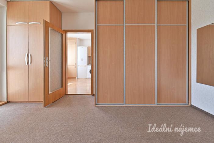 Pronájem bytu 1+1, Brno - Bystrc, Štouračova, 31 m2