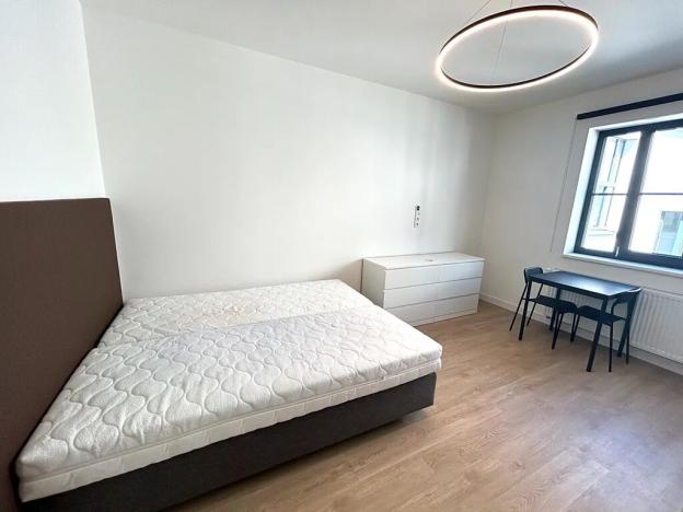 Pronájem bytu 1+kk, Praha - Vysočany, Poděbradská, 26 m2