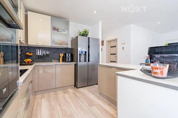 Prodej rodinného domu, Kaplice, 216 m2