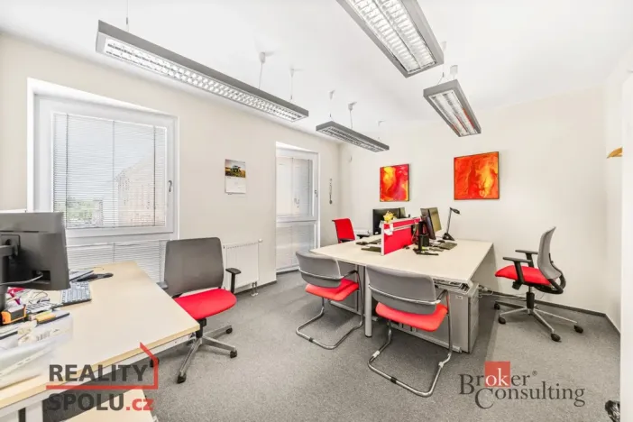 Pronájem kanceláře, Plzeň - Jižní Předměstí, Radobyčická, 54 m2