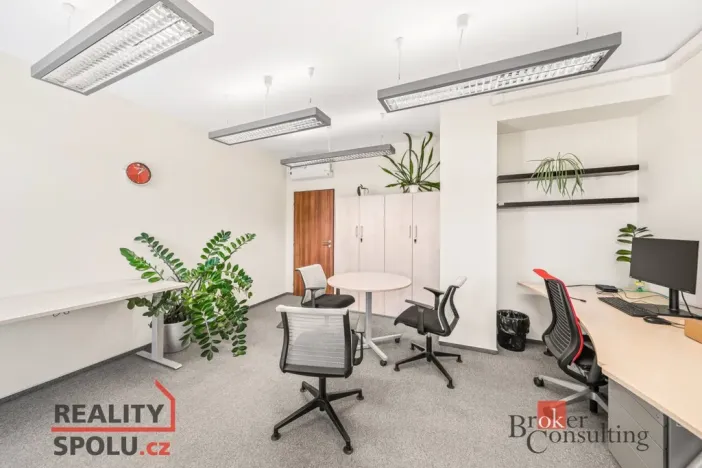 Pronájem kanceláře, Plzeň - Jižní Předměstí, Radobyčická, 54 m2
