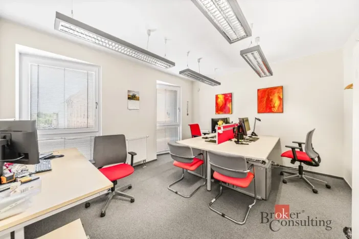 Pronájem kanceláře, Plzeň - Jižní Předměstí, Radobyčická, 54 m2