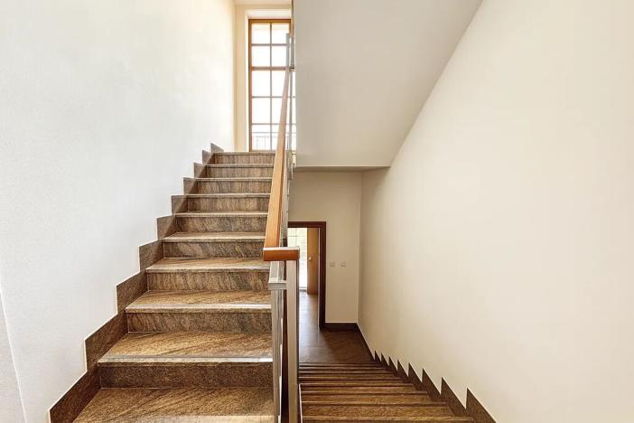 Pronájem vily, Praha - Břevnov, 316 m2