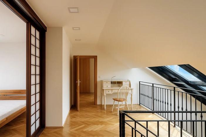 Pronájem bytu 4+kk, Praha, Janáčkovo nábřeží, 132 m2