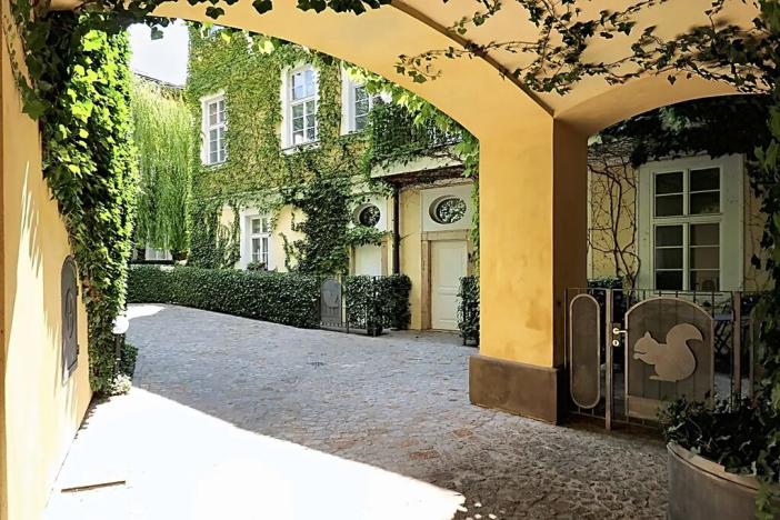 Pronájem bytu 4+1, Praha - Malá Strana, 170 m2