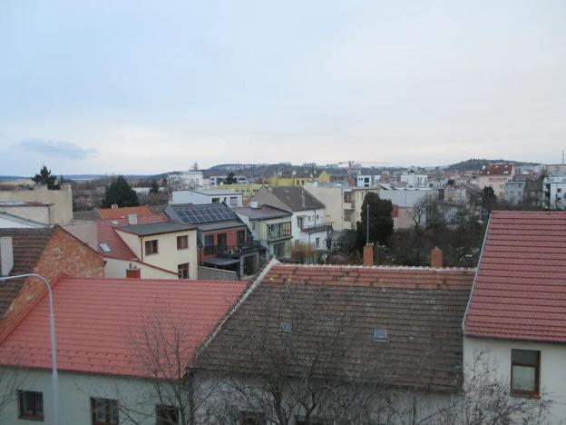 Prodej bytu 3+1, Brno, Charbulova, 98 m2