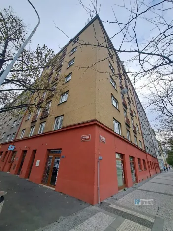 Prodej bytu 2+kk, Praha - Holešovice, Argentinská, 43 m2