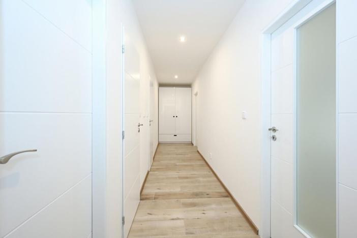 Pronájem bytu 2+kk, Praha - Smíchov, Kroftova, 58 m2