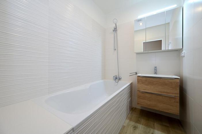 Pronájem bytu 2+kk, Praha - Smíchov, Kroftova, 58 m2