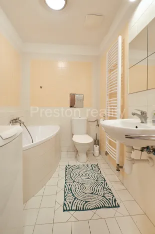 Pronájem bytu 1+kk, Praha - Vysočany, Za Lidovým domem, 27 m2