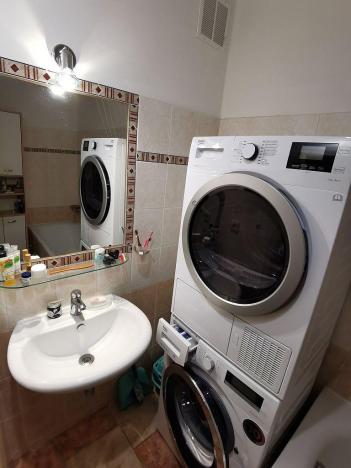 Pronájem bytu 2+1, Pardubice - Zelené Předměstí, Benešovo náměstí, 58 m2