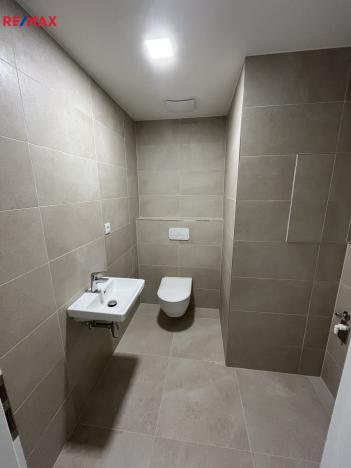 Prodej bytu 3+kk, Zlín, Tyršovo nábřeží, 73 m2