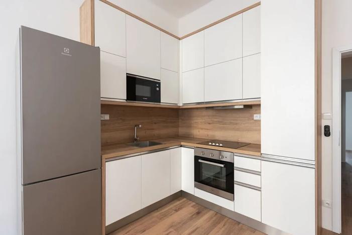 Prodej bytu 4+kk, Praha - Žižkov, Domažlická, 77 m2