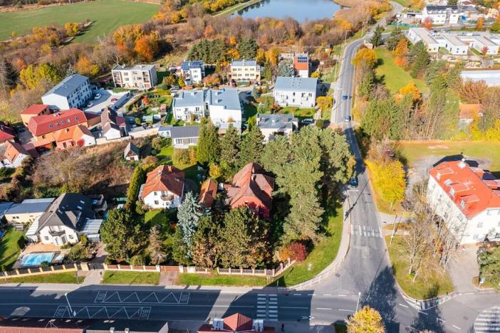 Prodej pozemku pro bydlení, Praha - Zličín, Hrozenkovská, 1647 m2