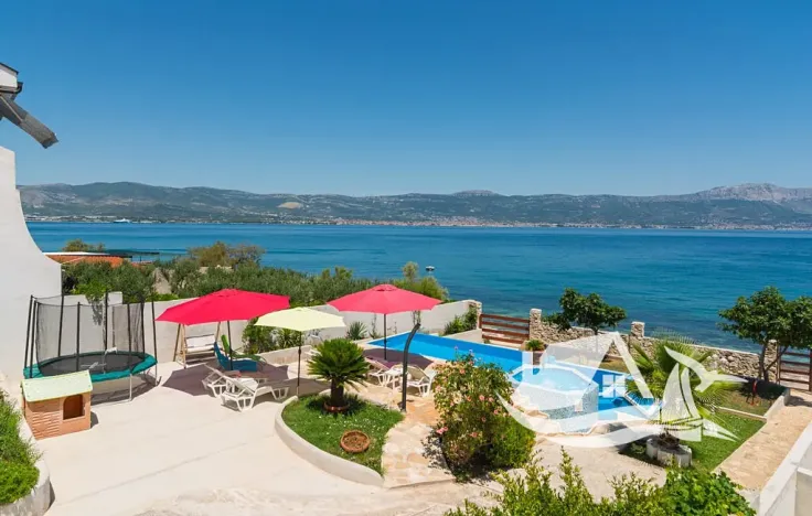 Prodej vily, Slatine, Chorvatsko, 260 m2