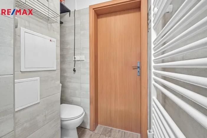 Pronájem bytu 1+kk, Milovice - Mladá, Slepá, 42 m2