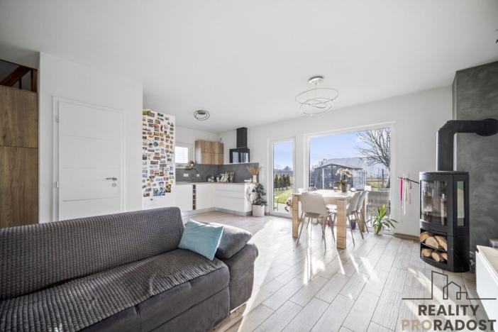 Prodej rodinného domu, Pardubice - Doubravice, 108 m2