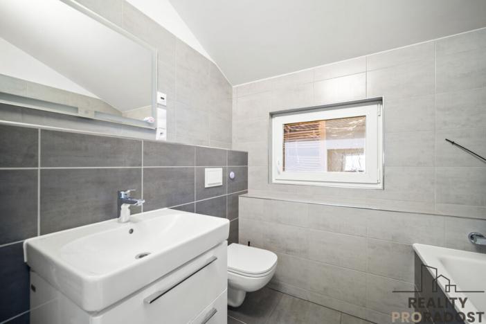 Prodej rodinného domu, Pardubice - Doubravice, 108 m2