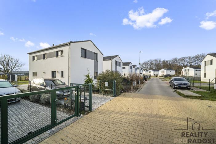 Prodej rodinného domu, Pardubice - Doubravice, 108 m2