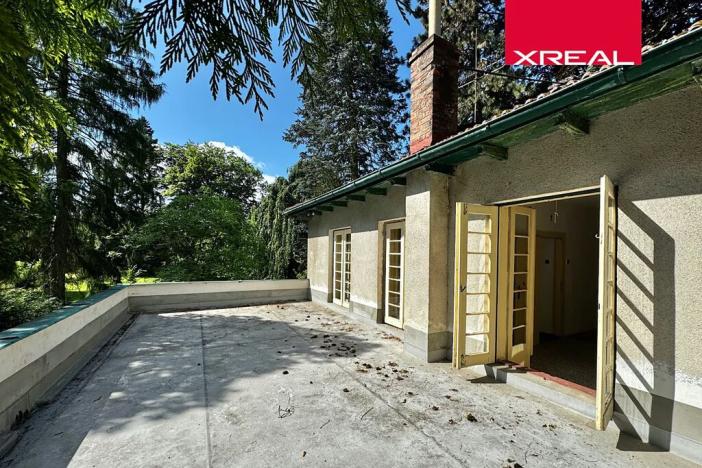 Prodej rodinného domu, Kamenice, Lomená, 157 m2