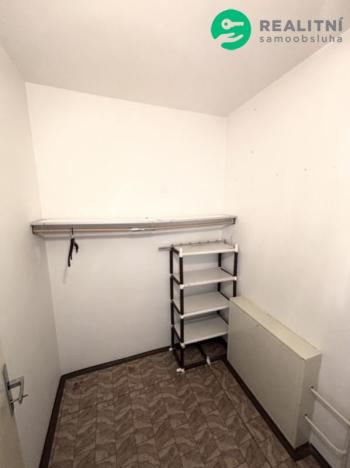 Prodej bytu 1+kk, Český Krumlov, Urbinská, 33 m2