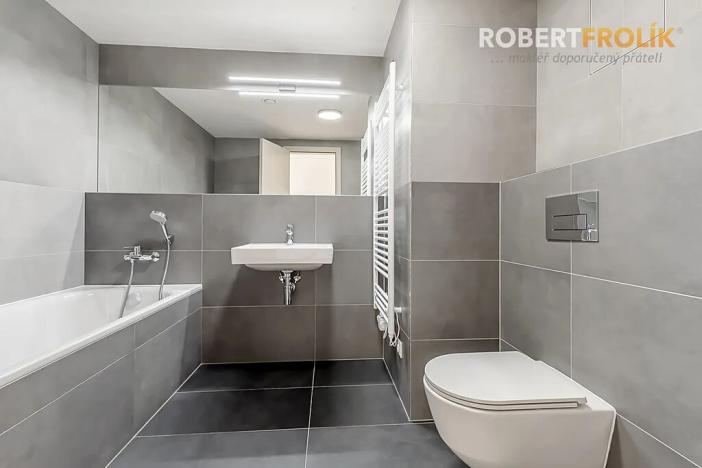 Pronájem bytu 3+kk, Praha - Lysolaje, Lysolajské údolí, 77 m2