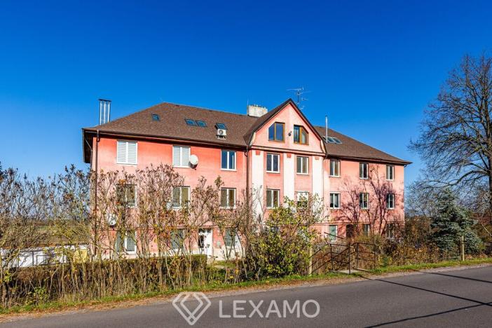 Prodej bytu 2+1, Šanov, Nádražní, 85 m2