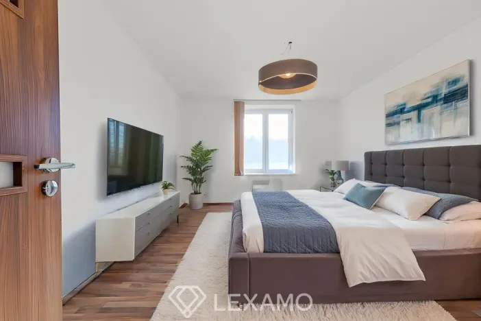 Prodej bytu 2+1, Šanov, Nádražní, 85 m2