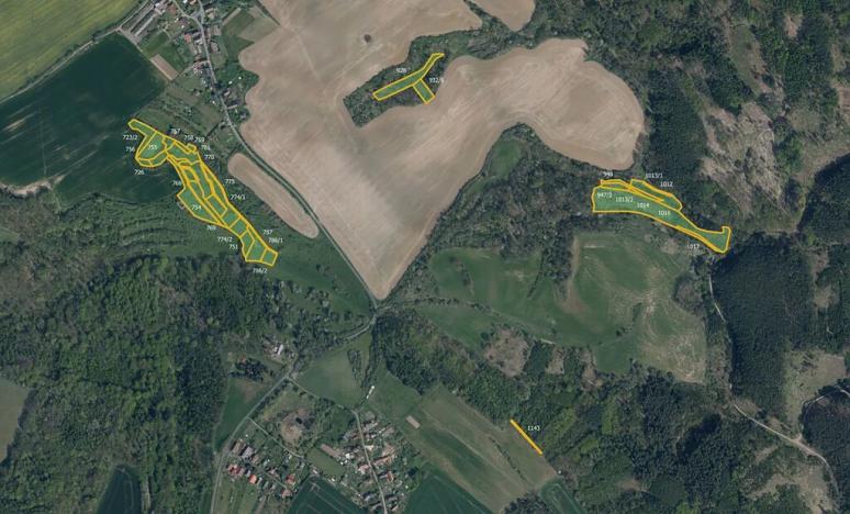 Prodej louky, Štětí, 44437 m2