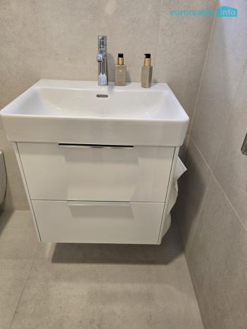 Pronájem bytu 1+kk, Praha - Smíchov, U Lihovaru, 29 m2