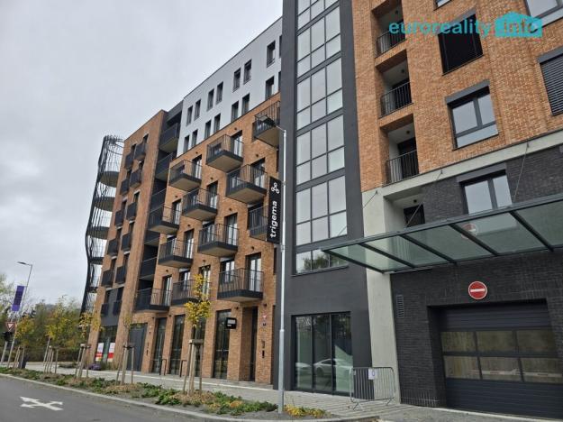 Pronájem bytu 1+kk, Praha - Smíchov, U Lihovaru, 29 m2