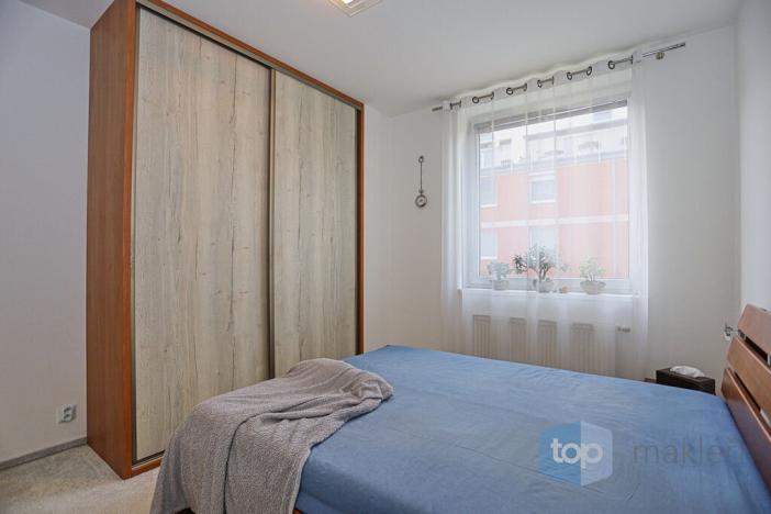 Prodej bytu 3+kk, Praha, U louky, 71 m2