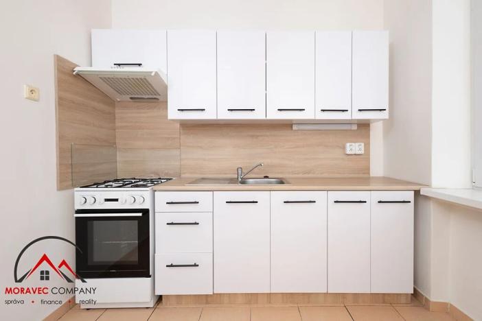 Pronájem bytu 2+1, Český Těšín, Ostravská, 58 m2