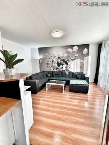 Prodej bytu 3+1, Kladno, Vít. Nezvala, 65 m2