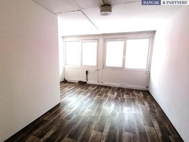 Pronájem výrobních prostor, Frýdek-Místek, 600 m2