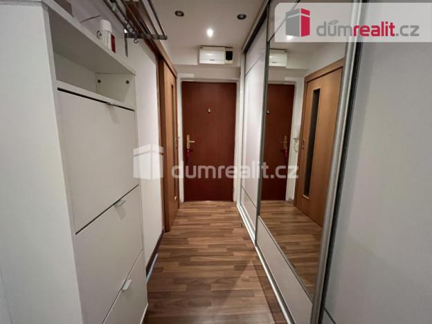 Pronájem bytu 1+1, Kralupy nad Vltavou, sídl. Hůrka, 41 m2